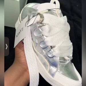 I am selling a pair of lanvins size 8men (41)